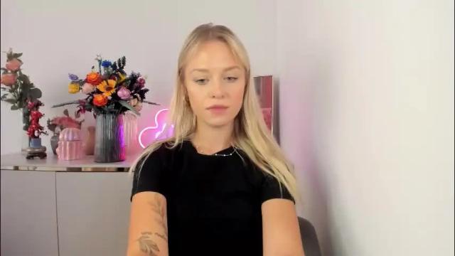 Image 6 of perfectxcindy Stream on Chaturbate on 1 month ago