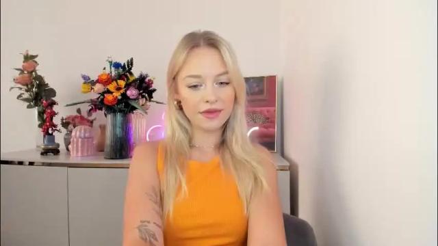Image 3 of perfectxcindy Stream on Chaturbate on 1 month ago