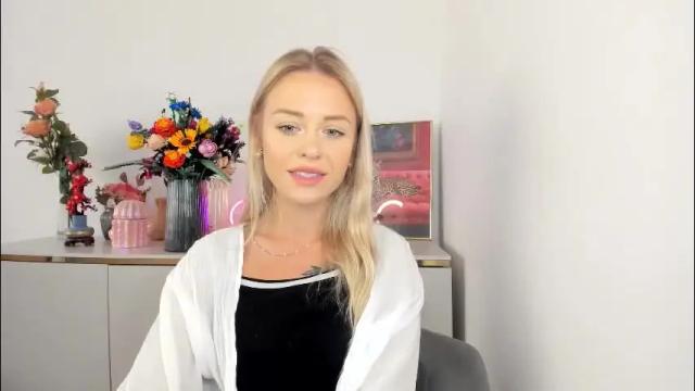 Image 2 of perfectxcindy Stream on Chaturbate on 27 days ago