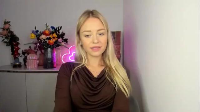 Image 7 of perfectxcindy Stream on Chaturbate on 25 days ago