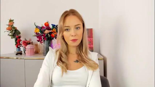 Image 4 of perfectxcindy Stream on Chaturbate on 5 days ago