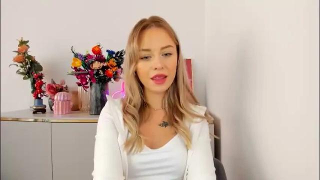 Image 8 of perfectxcindy Stream on Chaturbate on 5 days ago