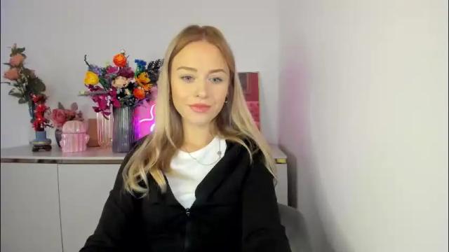 Image 3 of perfectxcindy Stream on Chaturbate on 3 days ago