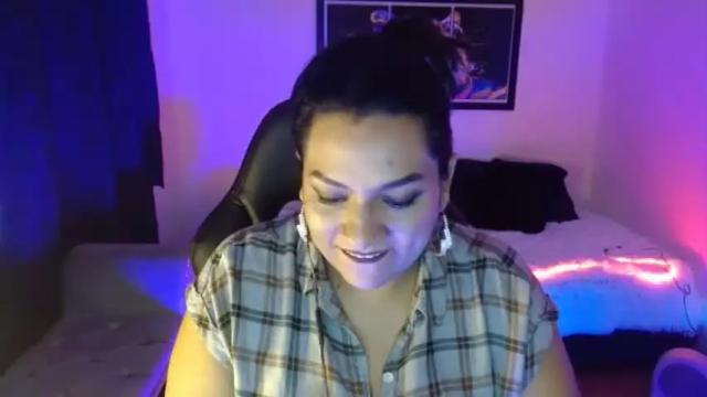 Image 6 of perla_674288 Stream on Chaturbate on 19 months ago