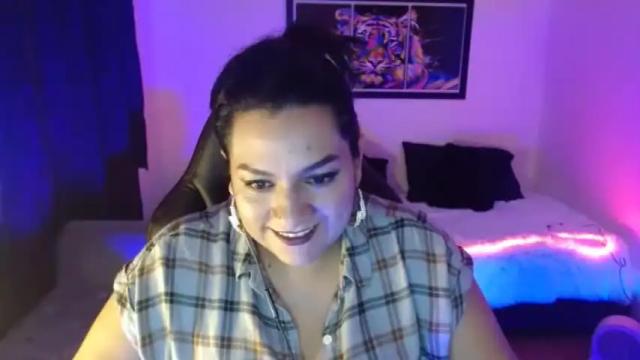 Image 8 of perla_674288 Stream on Chaturbate on 19 months ago