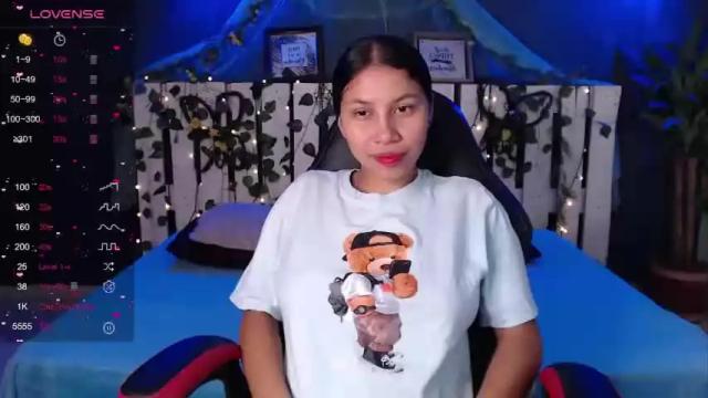 Image 2 of perla__gomez Stream on Chaturbate on 17 months ago