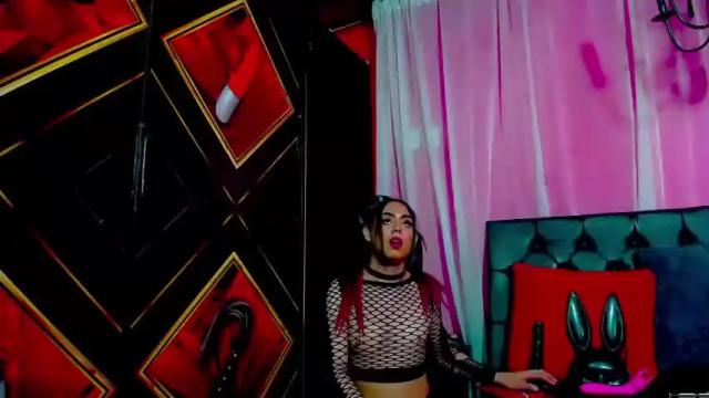 Image 10 of perla_cortes Stream on Chaturbate on 16 months ago