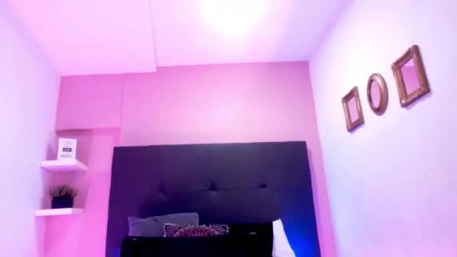 Image 3 of perla_delicious Stream on Chaturbate on 17 months ago