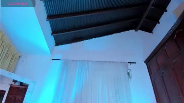 Image 11 of perla_hott1 Stream on Chaturbate on 1 day ago