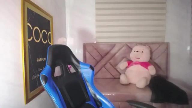Image 10 of perla_v_ Stream on Chaturbate on 12 months ago