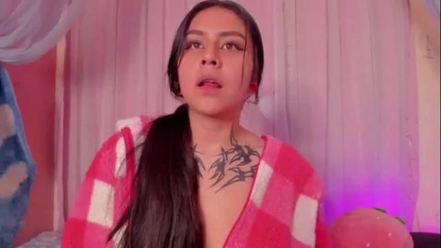 Image 3 of perlaa_03 Stream on Chaturbate on 1 month ago