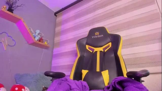 Image 3 of perlaa_03 Stream on Chaturbate on 10 days ago