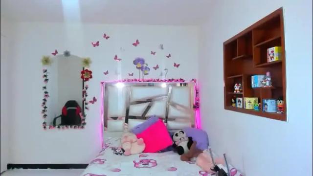 Image 12 of perlabeautiful Stream on Chaturbate on 1 month ago