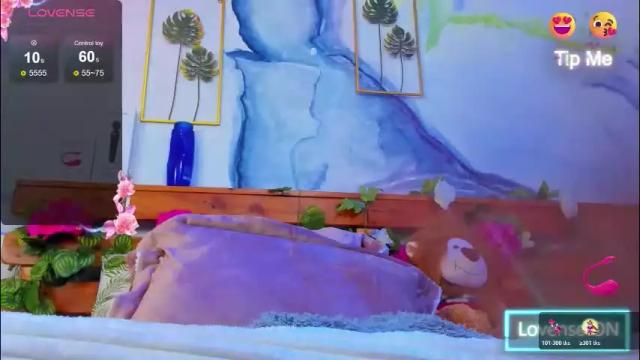 Image 10 of perlafranco Stream on Chaturbate on 2 months ago