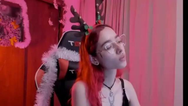 Image 4 of persefone666 Stream on Chaturbate on 19 months ago