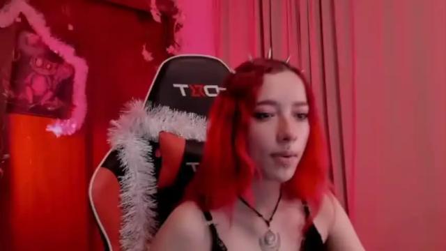 Image 11 of persefone666 Stream on Chaturbate on 16 months ago