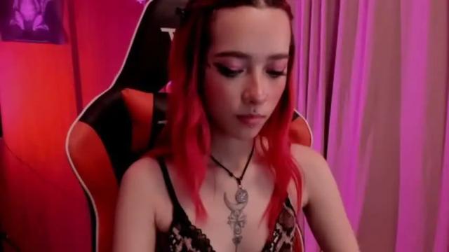 Image 4 of persefone666 Stream on Chaturbate on 17 months ago