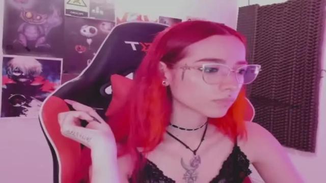 Image 3 of persefone666 Stream on Chaturbate on 14 months ago