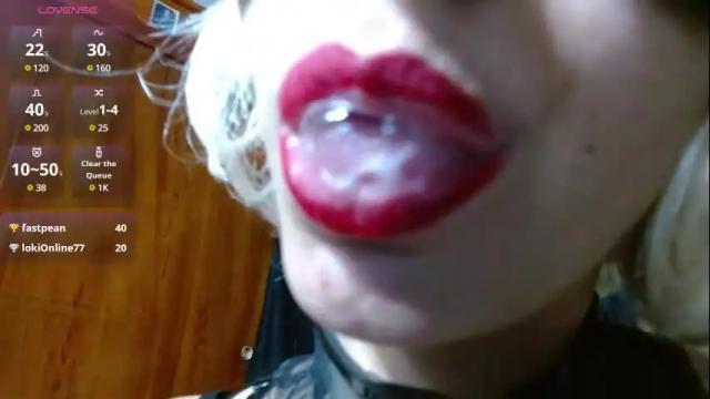 Image 4 of persefone_fire Stream on Chaturbate on 10 days ago