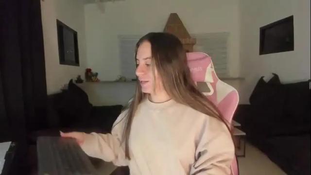 Image 12 of persefone_saira Stream on Chaturbate on 1 month ago
