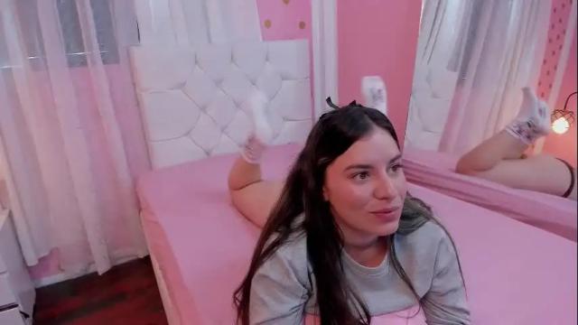 Image 3 of persefone_saira Stream on Chaturbate on 15 days ago