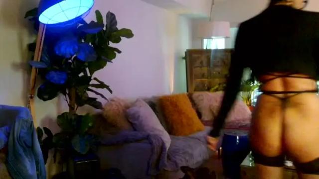 Image 3 of persianangel Stream on Chaturbate on 1 month ago