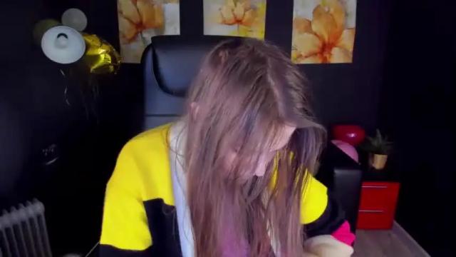 Image 4 of persinaky Stream on Chaturbate on 14 months ago