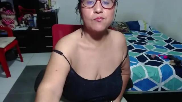 Image 11 of pervert_mommy_x Stream on Chaturbate on 12 months ago