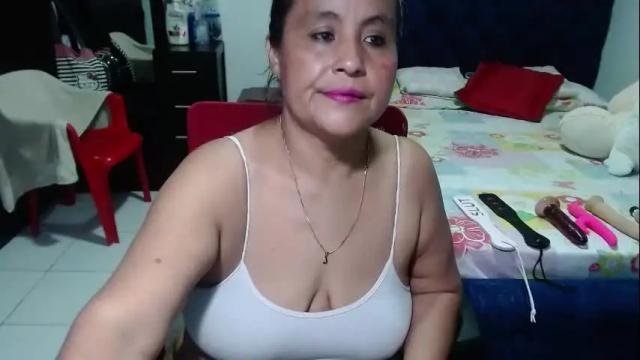 Image 7 of pervert_mommy_x Stream on Chaturbate on 14 days ago