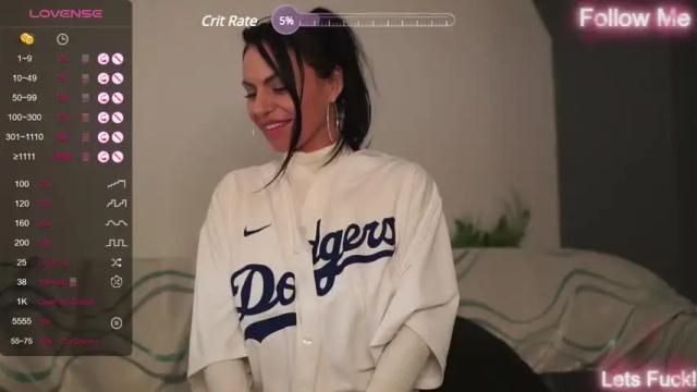 Image 7 of pervyxmilf Stream on Chaturbate on 19 months ago