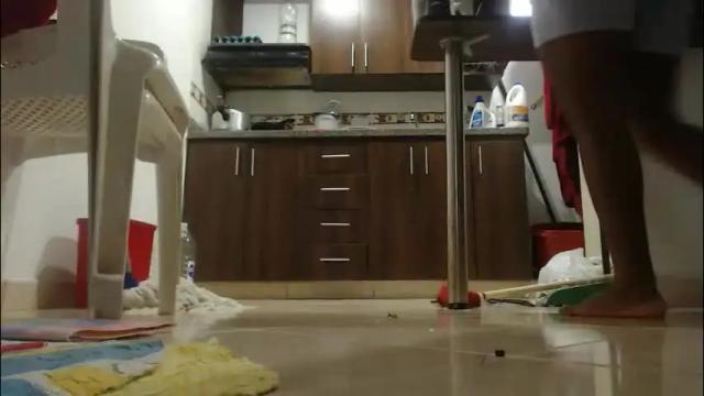 Image 3 of petarda333 Stream on Chaturbate on 1 month ago