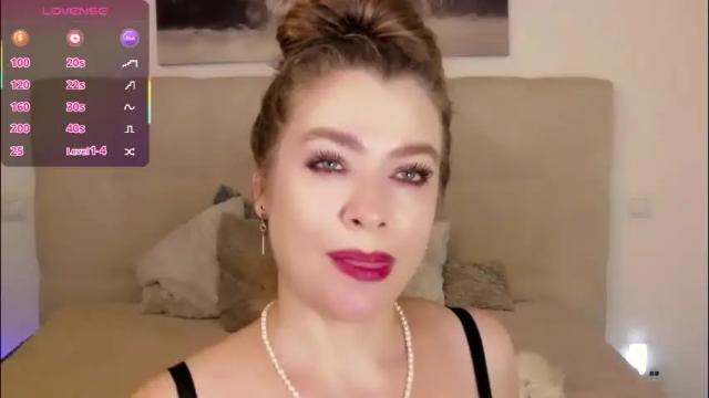 Image 4 of petersemily Stream on Chaturbate on 1 month ago
