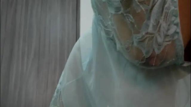 Image 3 of petite_kurly_qt Stream on Chaturbate on 1 month ago