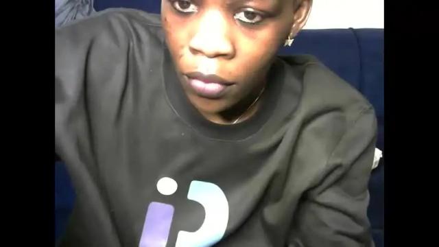 Image 8 of petite_lavi2 Stream on Chaturbate on 5 days ago