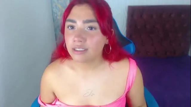 Image 4 of petite_lucy18 Stream on Chaturbate on 1 month ago
