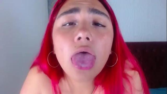 Image 3 of petite_lucy18 Stream on Chaturbate on 1 month ago