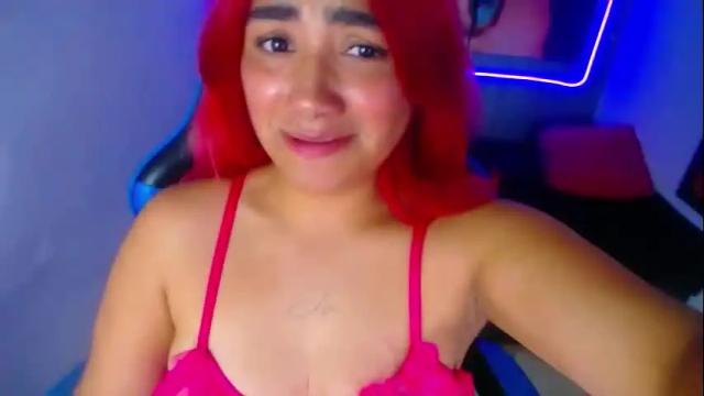 Image 10 of petite_lucy18 Stream on Chaturbate on 1 month ago