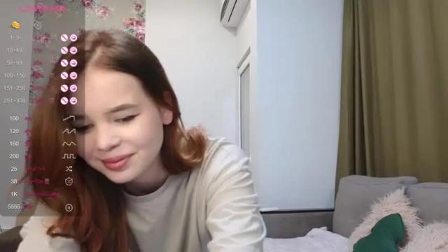 Image 11 of petite_peach__ Stream on Chaturbate on 15 months ago