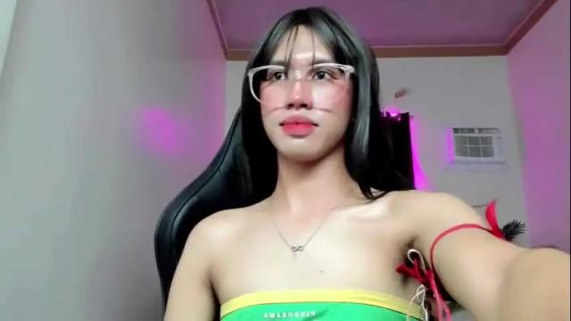Image 7 of petite_sexycum Stream on Chaturbate on 1 month ago