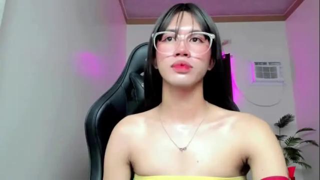 Image 8 of petite_sexycum Stream on Chaturbate on 1 month ago