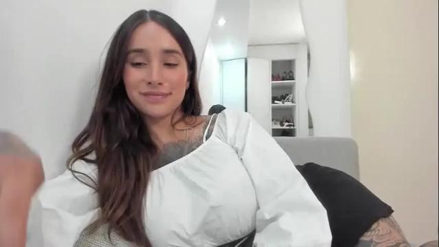 Thumbnail 3, petitealejats's Stream at Chaturbate, 1 month ago