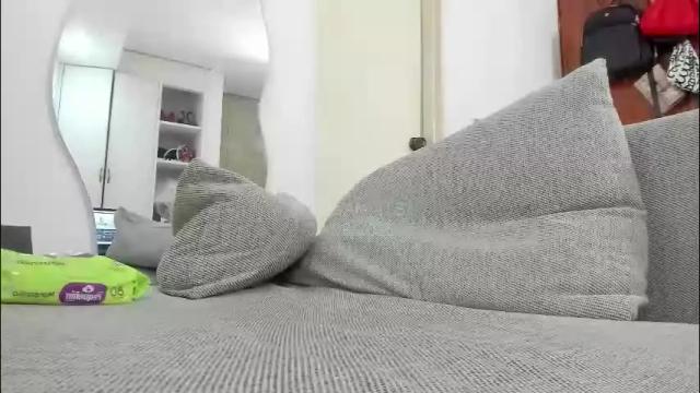 Image 7 of petitealejats Stream on Chaturbate on 1 month ago