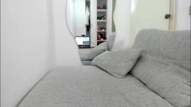 Image 2 of petitealejats Stream on Chaturbate on 1 month ago