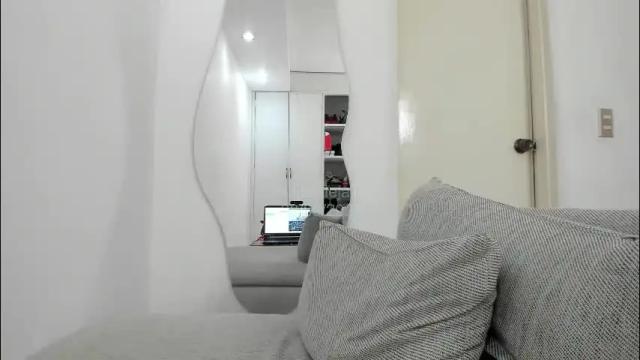 Image 12 of petitealejats Stream on Chaturbate on 25 days ago