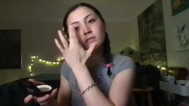 Image 10 of petitebabydaisy Stream on Chaturbate on 15 months ago