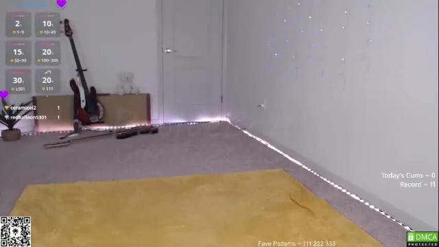 Image 7 of petitebrat Stream on Chaturbate on 1 month ago