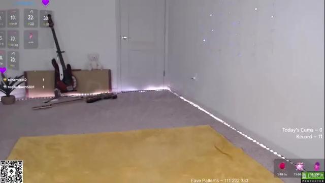 Image 8 of petitebrat Stream on Chaturbate on 1 month ago