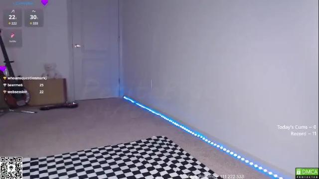 Image 11 of petitebrat Stream on Chaturbate on 1 month ago