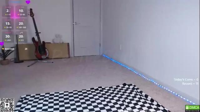 Image 7 of petitebrat Stream on Chaturbate on 1 month ago