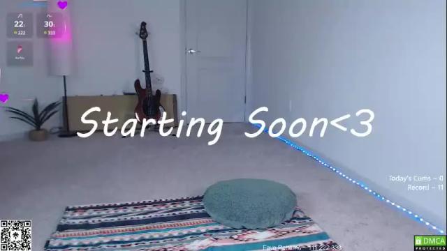 Image 4 of petitebrat Stream on Chaturbate on 1 month ago